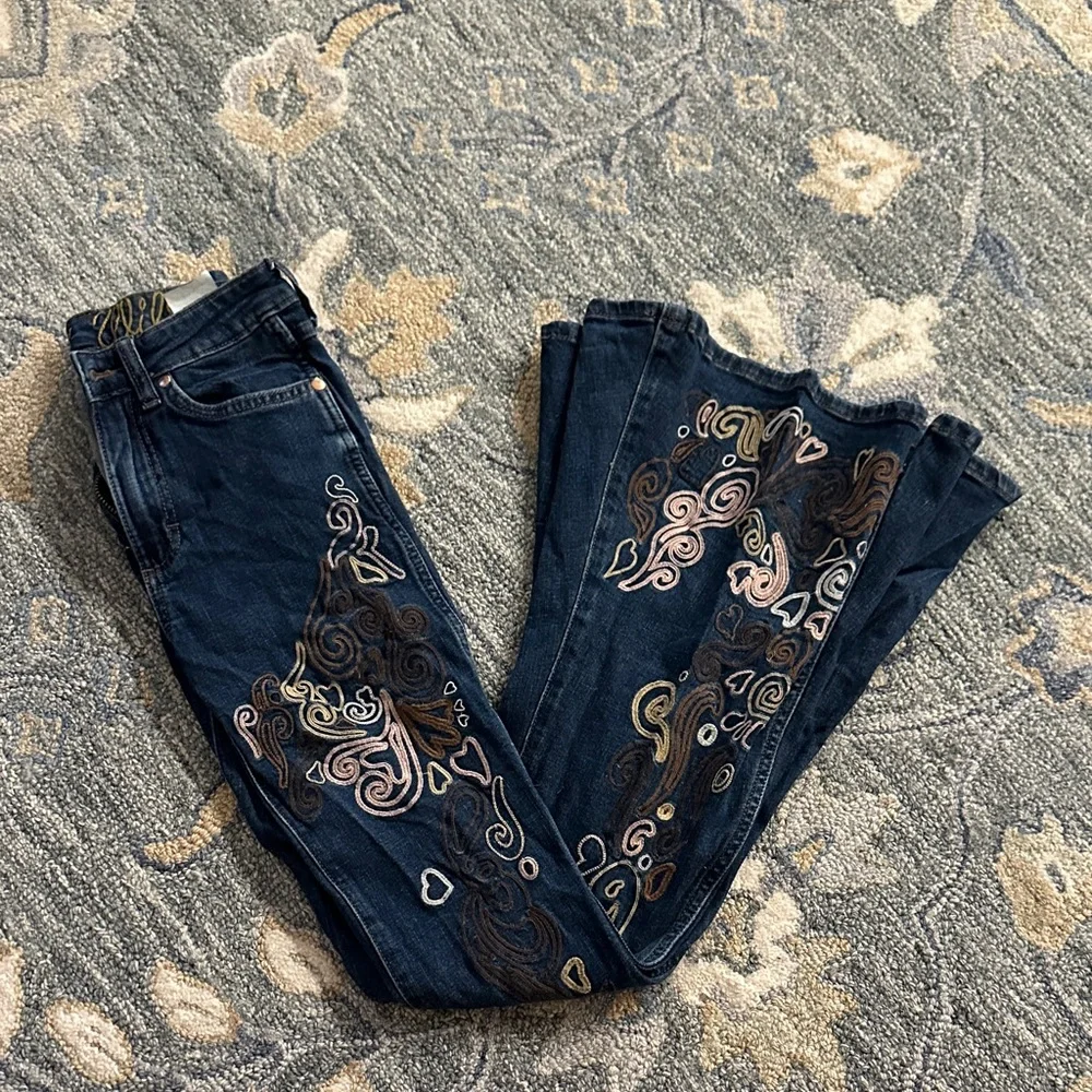 Wrangler Dark Blue Embroidered Flare Jeans - Picture 1 of 4
